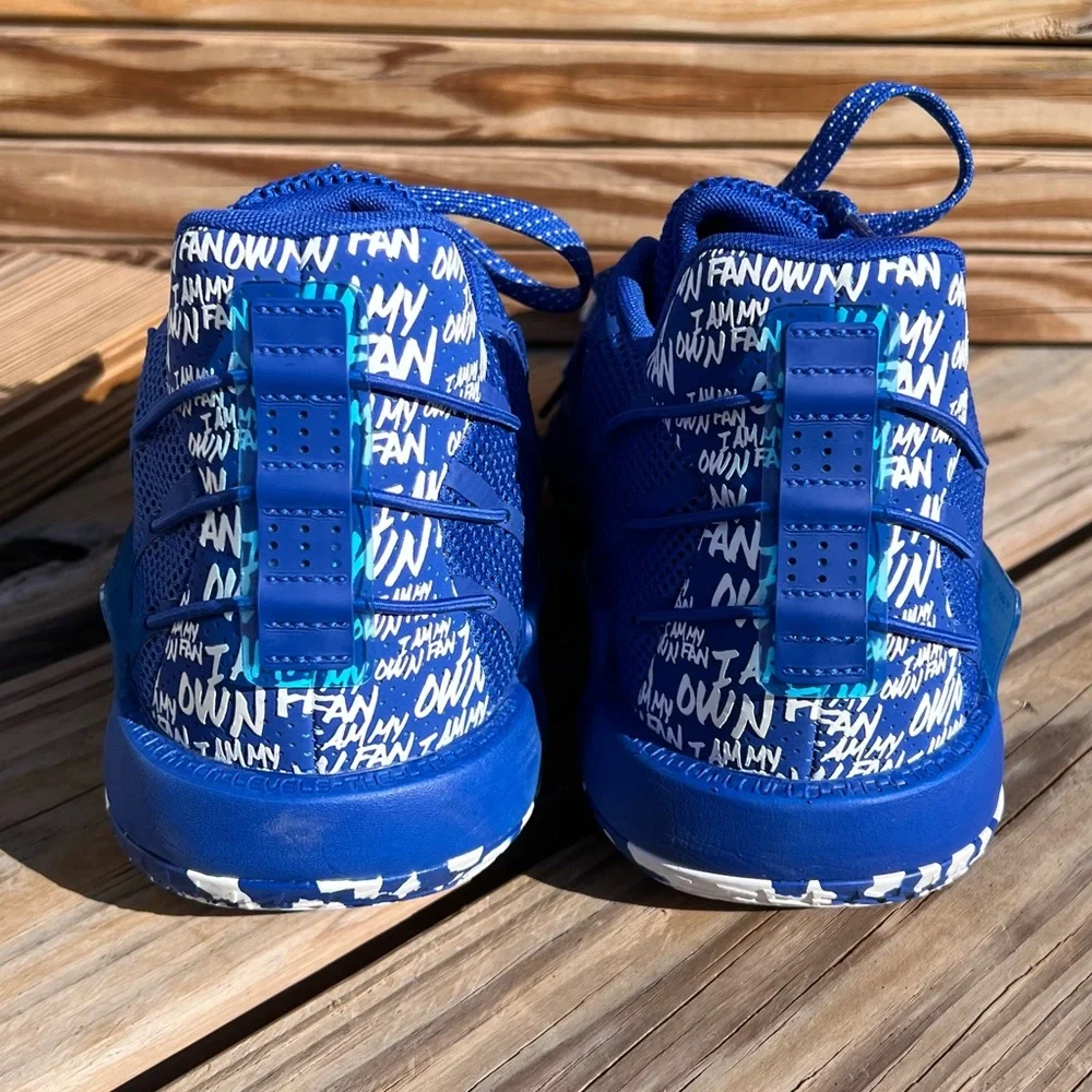 - Adidas Sz 12 Dame 7 ‘I Am My Own Fan’ Basketball Sneakers! LIKE NEW!